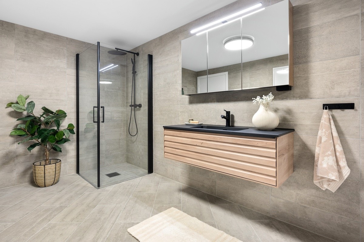 Totalrenovert og stort bad Galleribilde