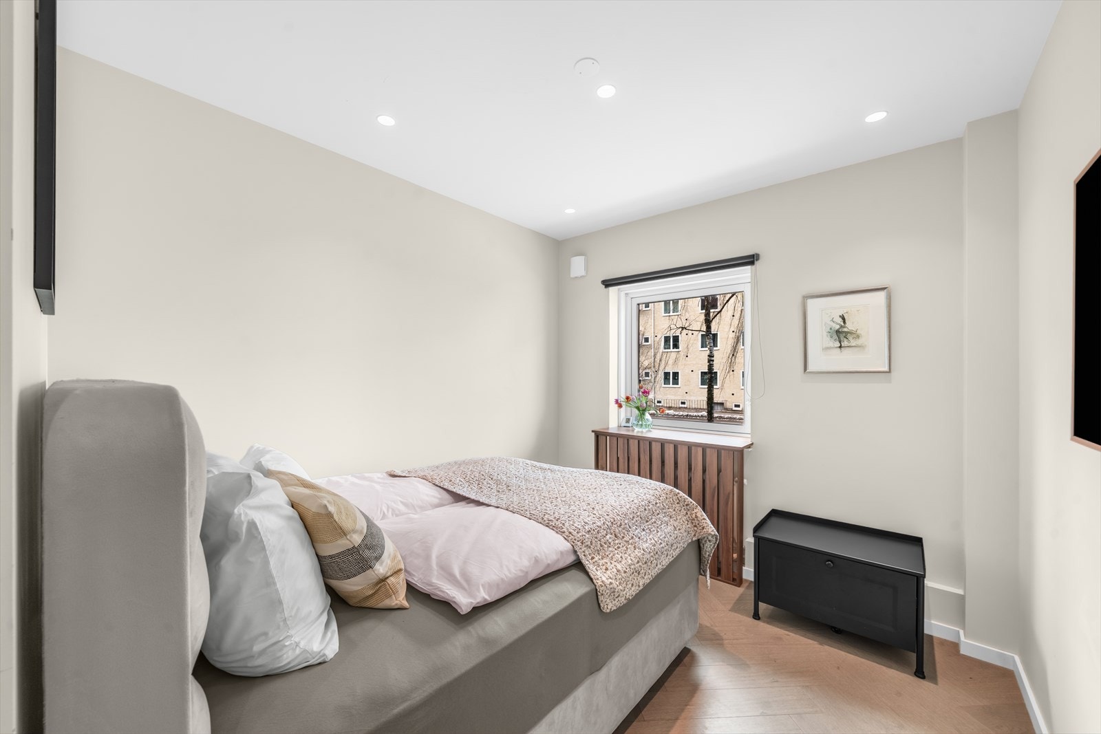 Soverom 2 er også av god størrelse. Galleribilde