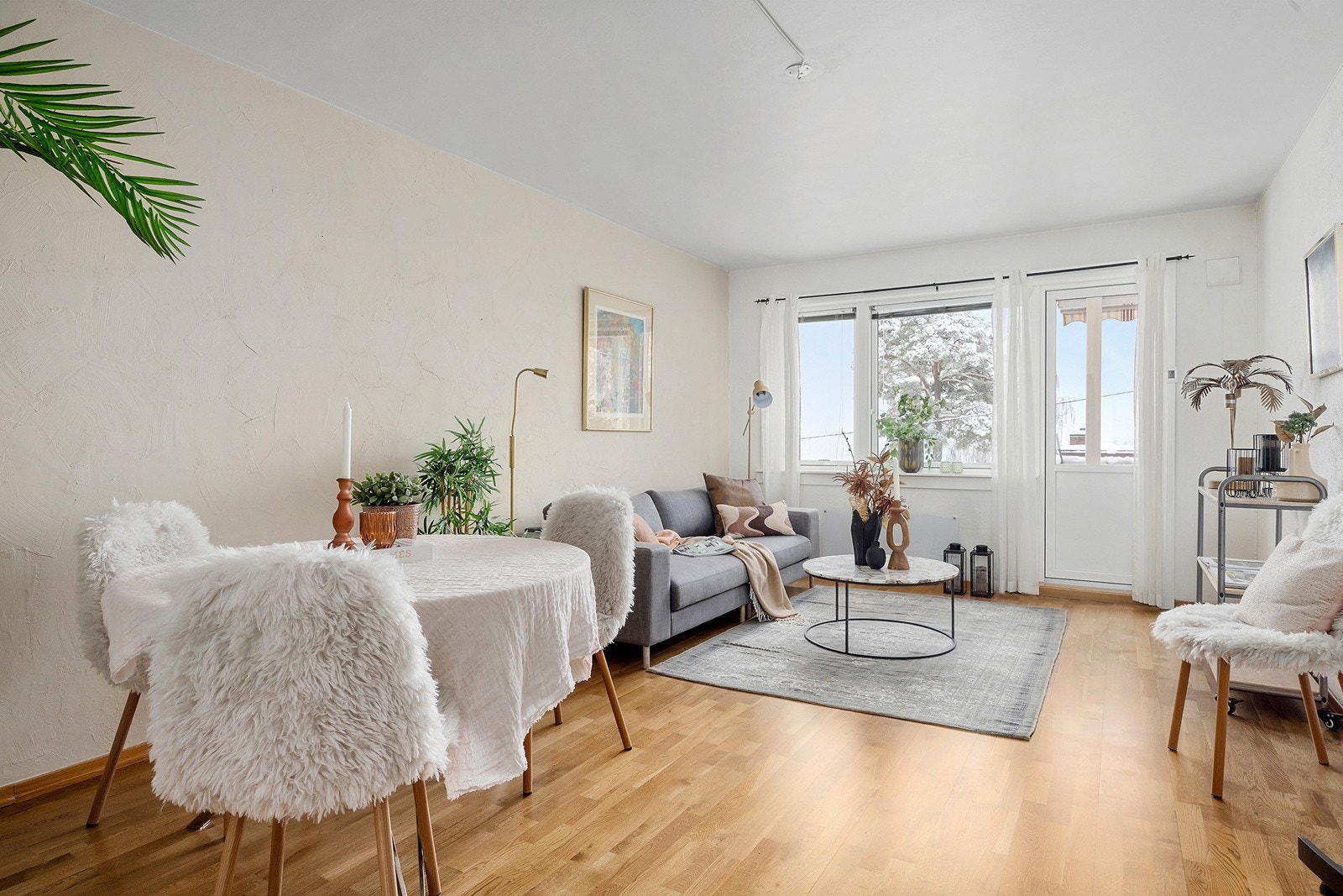 Naveed Iqbal v/OBOS Eiendomsmeglere har gleden av å presentere Skøyenåsveien 4C! Foto: Junaid Hanif Galleribilde