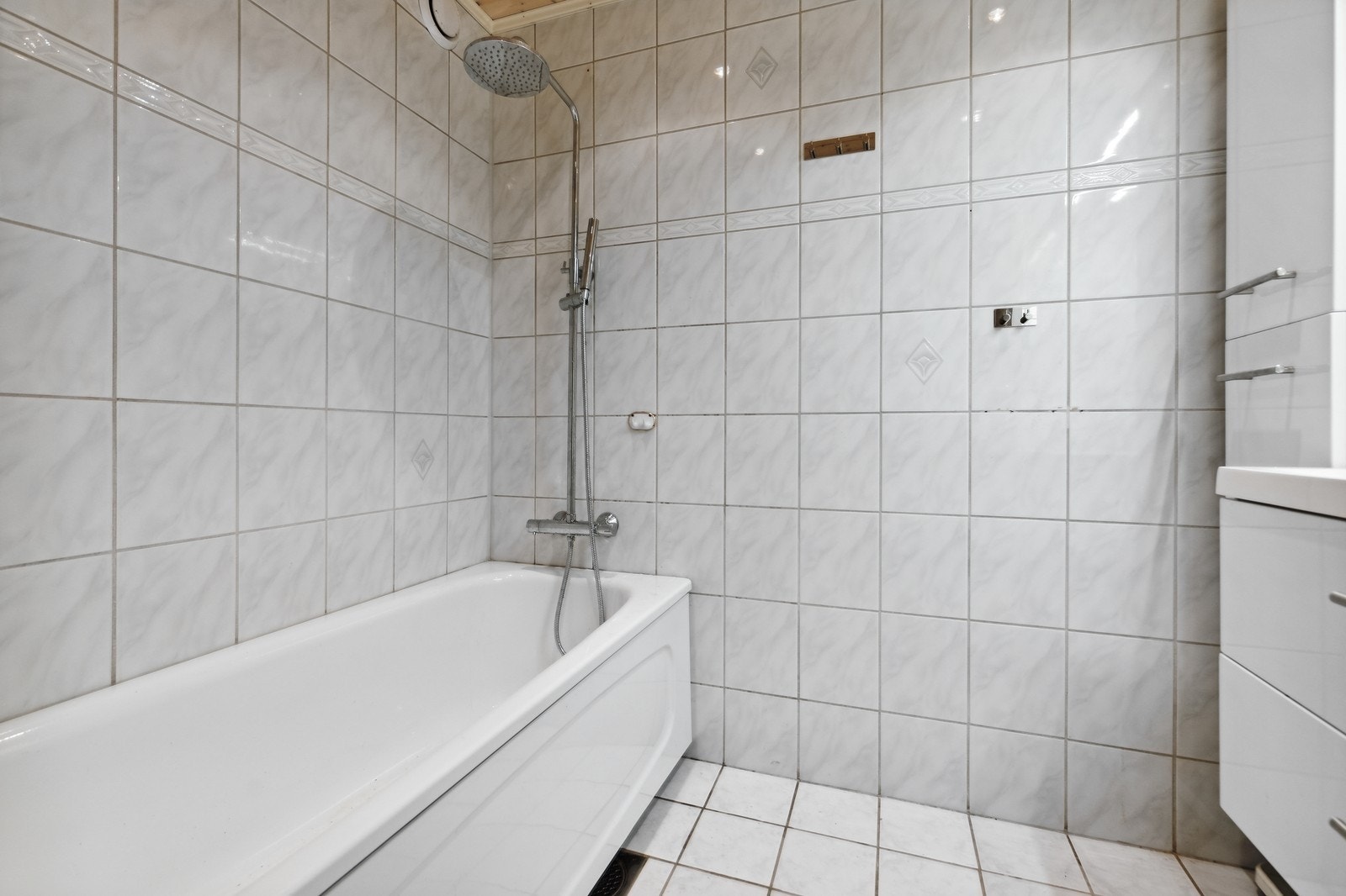 Flislagt bad Galleribilde