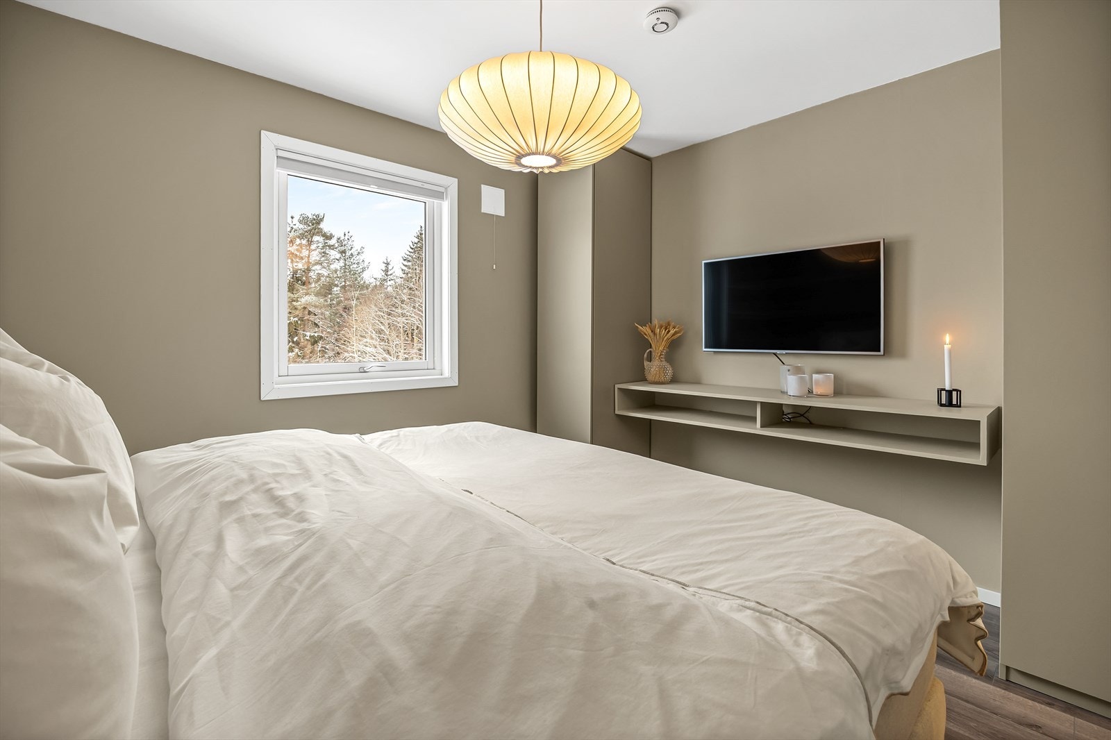 Her får du også plass til en garderobeløsning Galleribilde