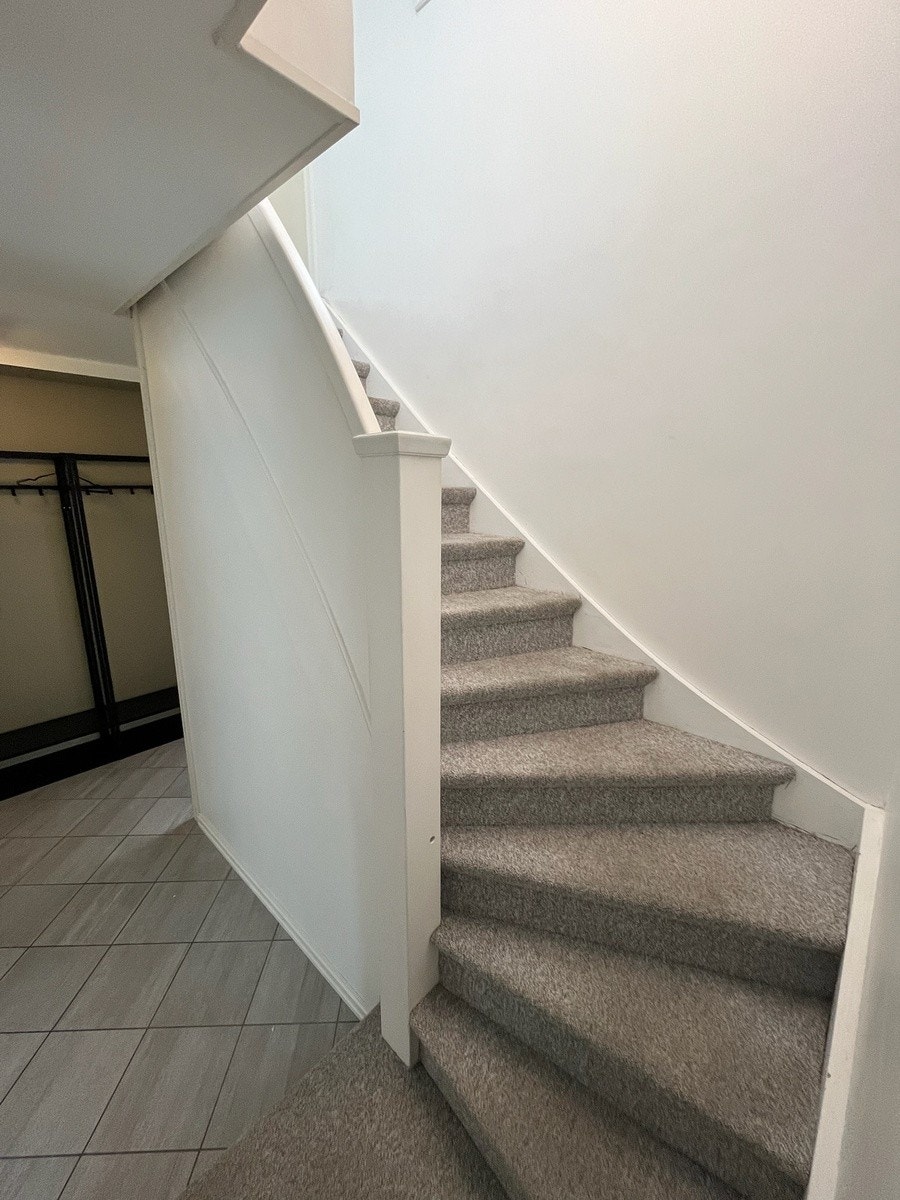 Trapp opp til 2 etasje Galleribilde