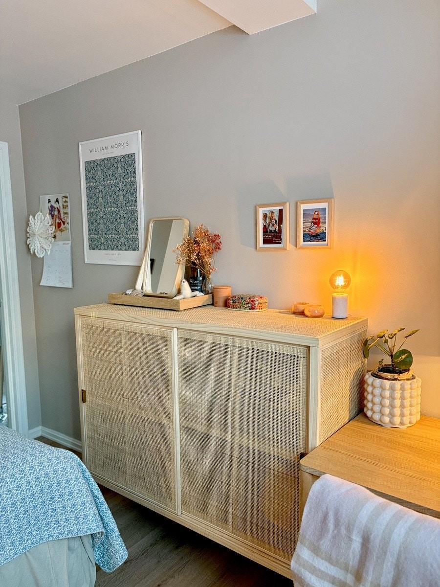 Rom 2 - Kun seng og garderobe inkludert (Ledig) Galleribilde