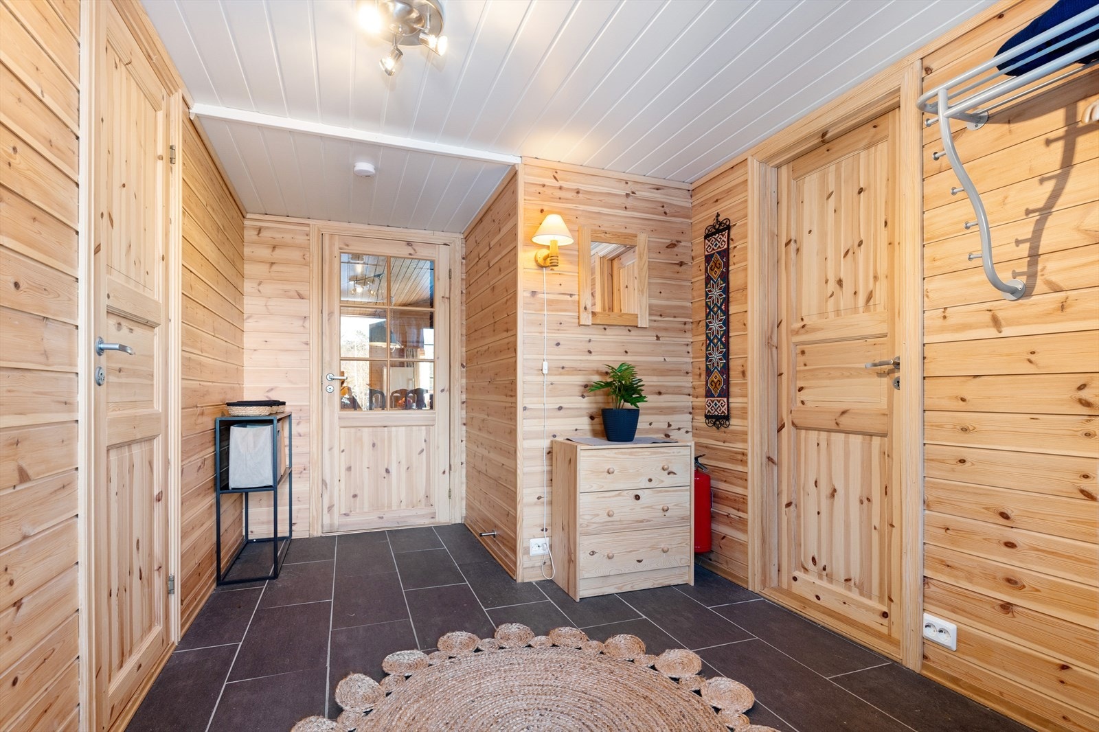 Inngangsparti (tilbygg) Galleribilde