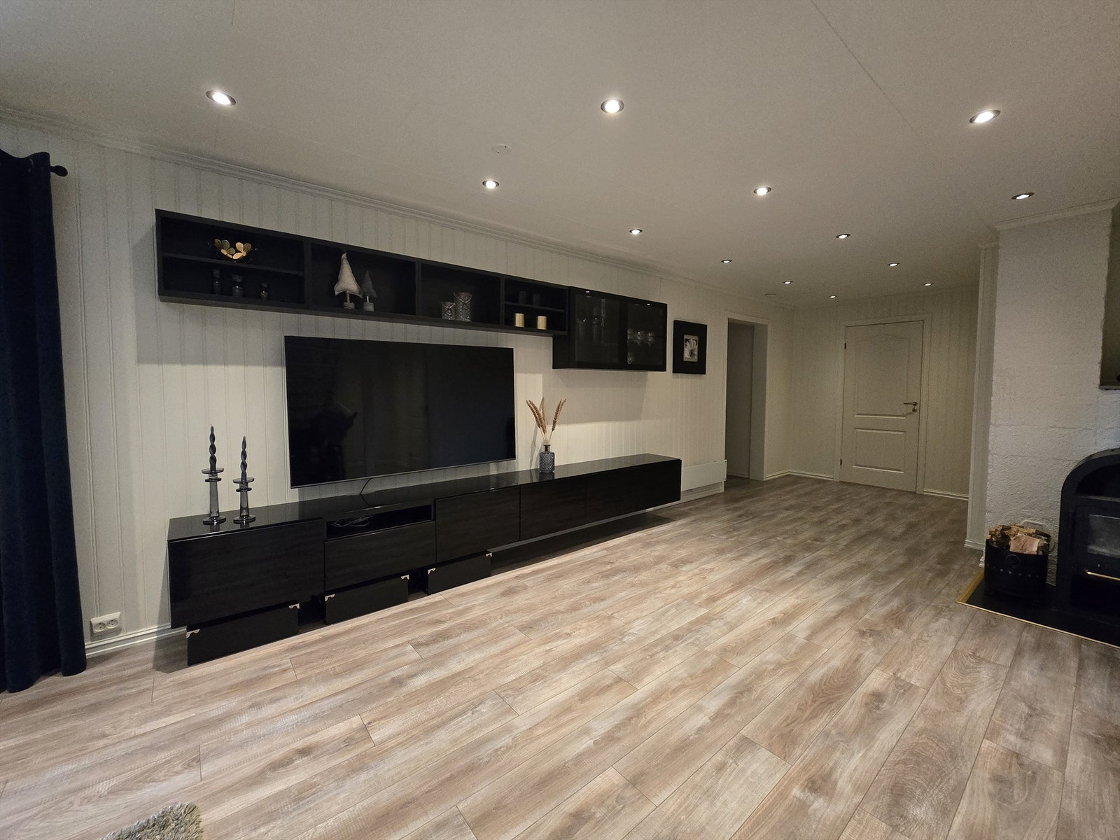 Kjellerstue Galleribilde