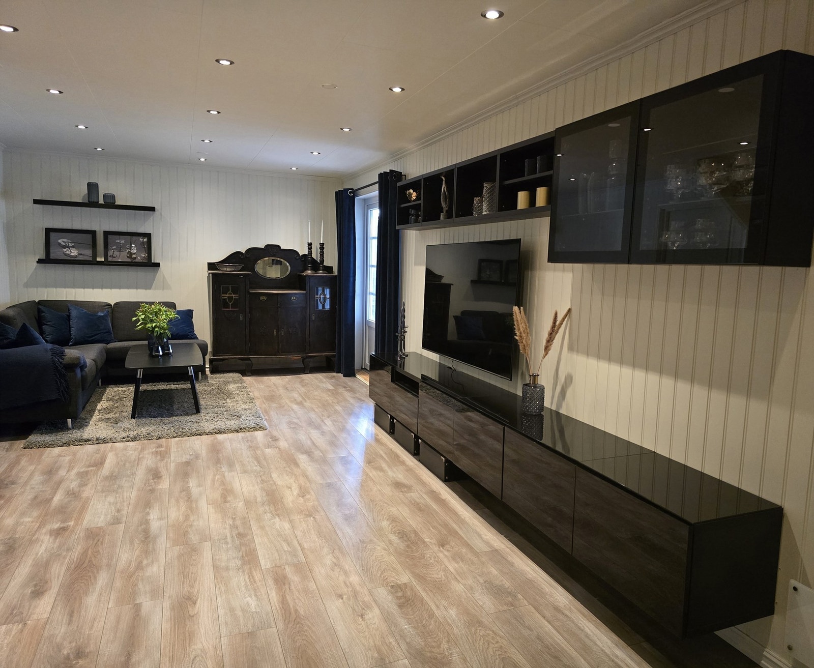 Kjellerstue Galleribilde