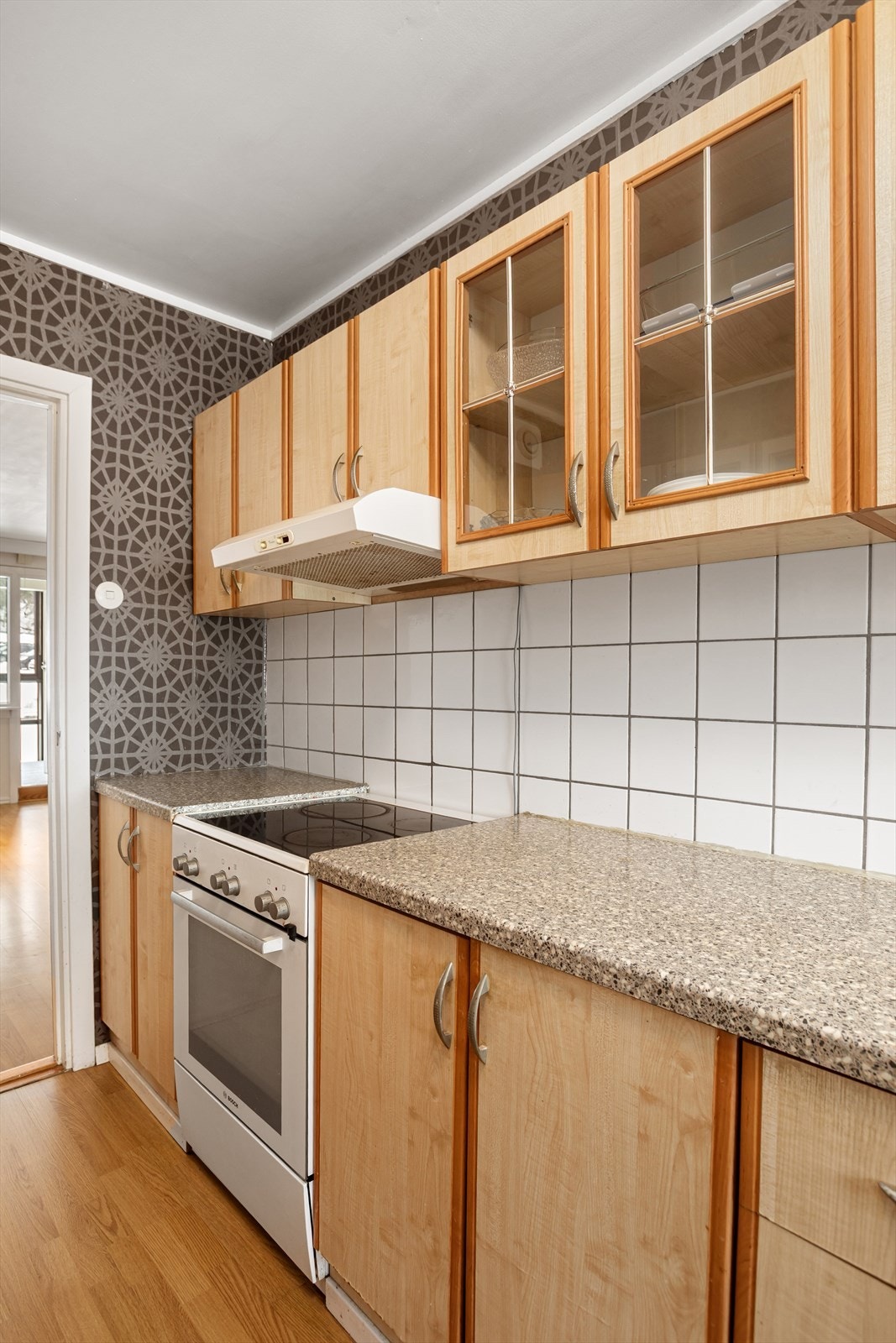 Godt med oppbevaringsplass i skuffer og skap Galleribilde