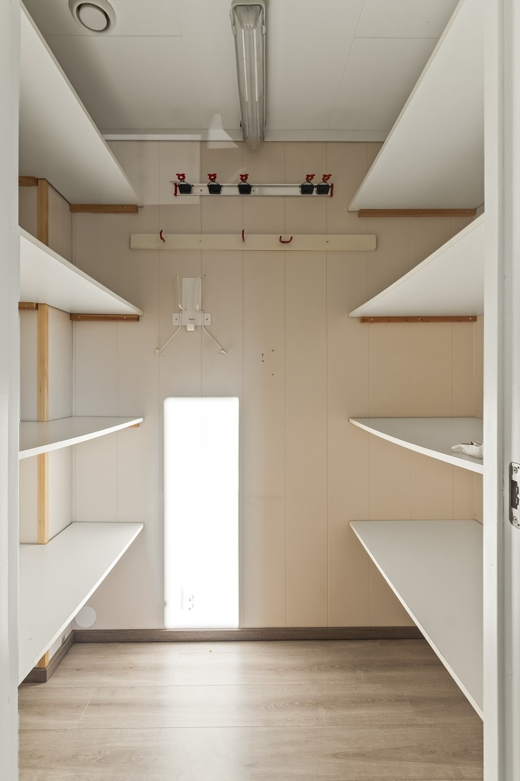 Bod i tilknytning til kjøkkenet. Galleribilde