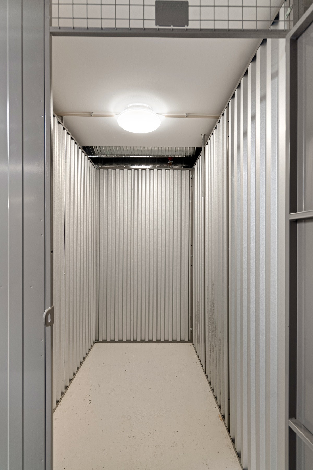 Tilhørende bod i kjeller Galleribilde