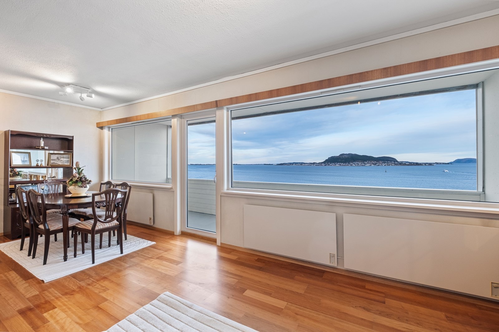 Velkommen til Aspegata 19c - Presentert av Notar v/Henrik Pettersen
Foto: Ingvald Kaldhussæter Galleribilde