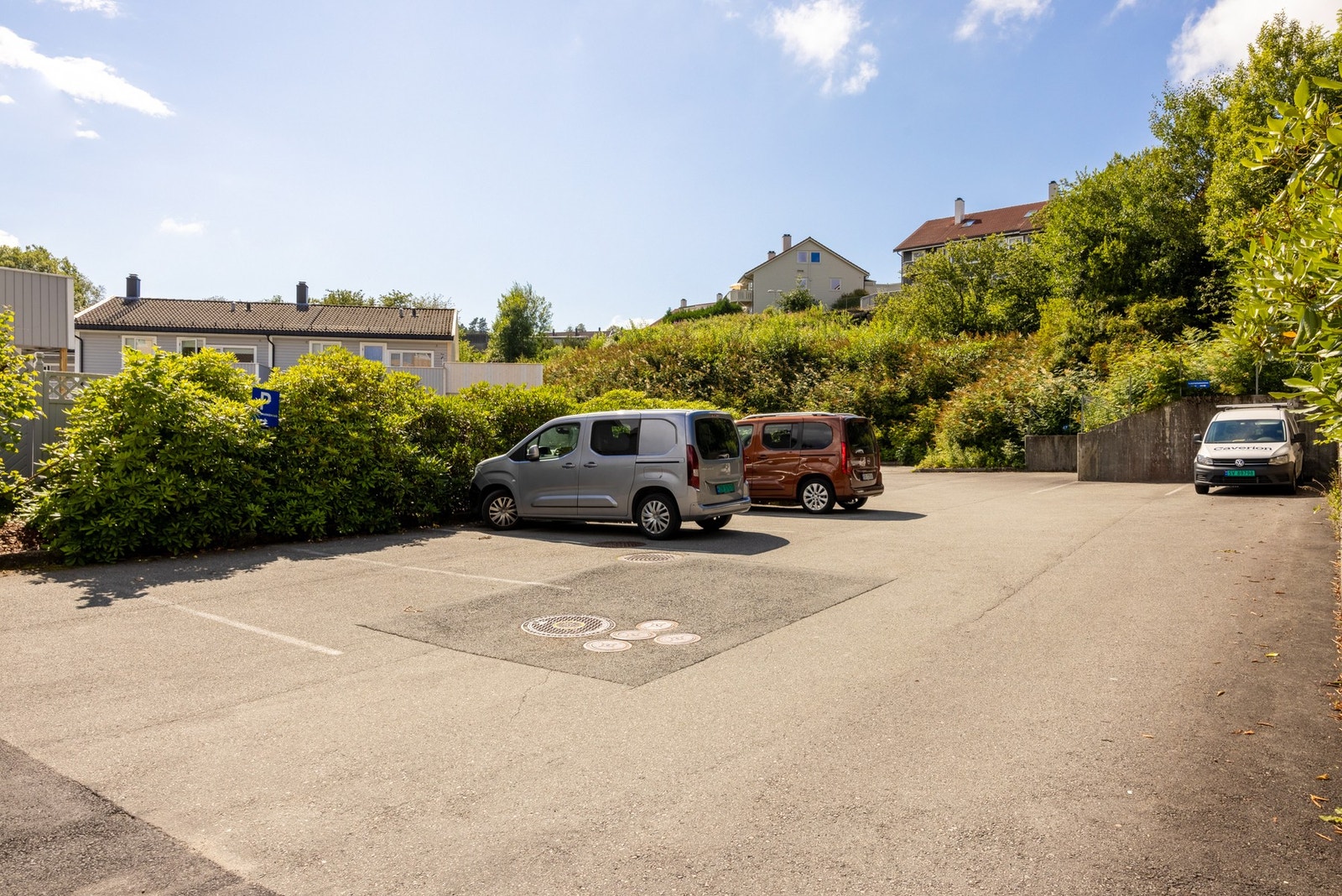 Sameiet har også gjesteparkeringsplasser. Galleribilde