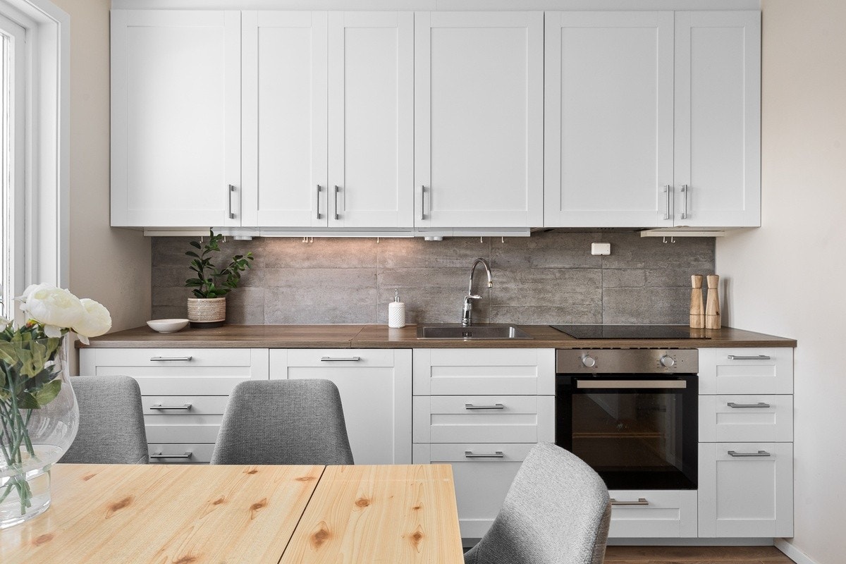 Kjøkkenet ligger i eget rom og er på 12,5 kvm. Galleribilde