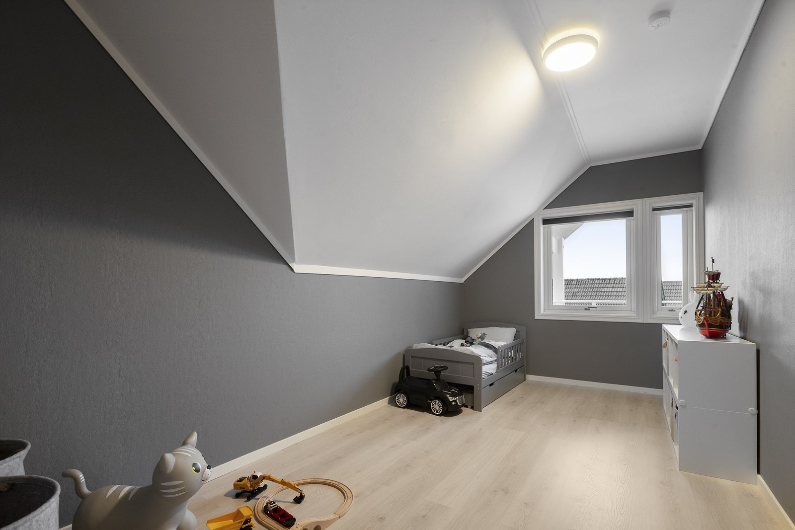 Soverom 2 av 3 Galleribilde