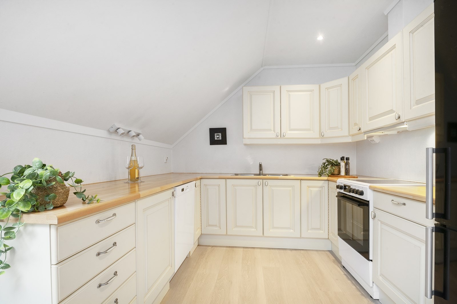 Kjøkkeninnreiinga er levert av JKE Galleribilde