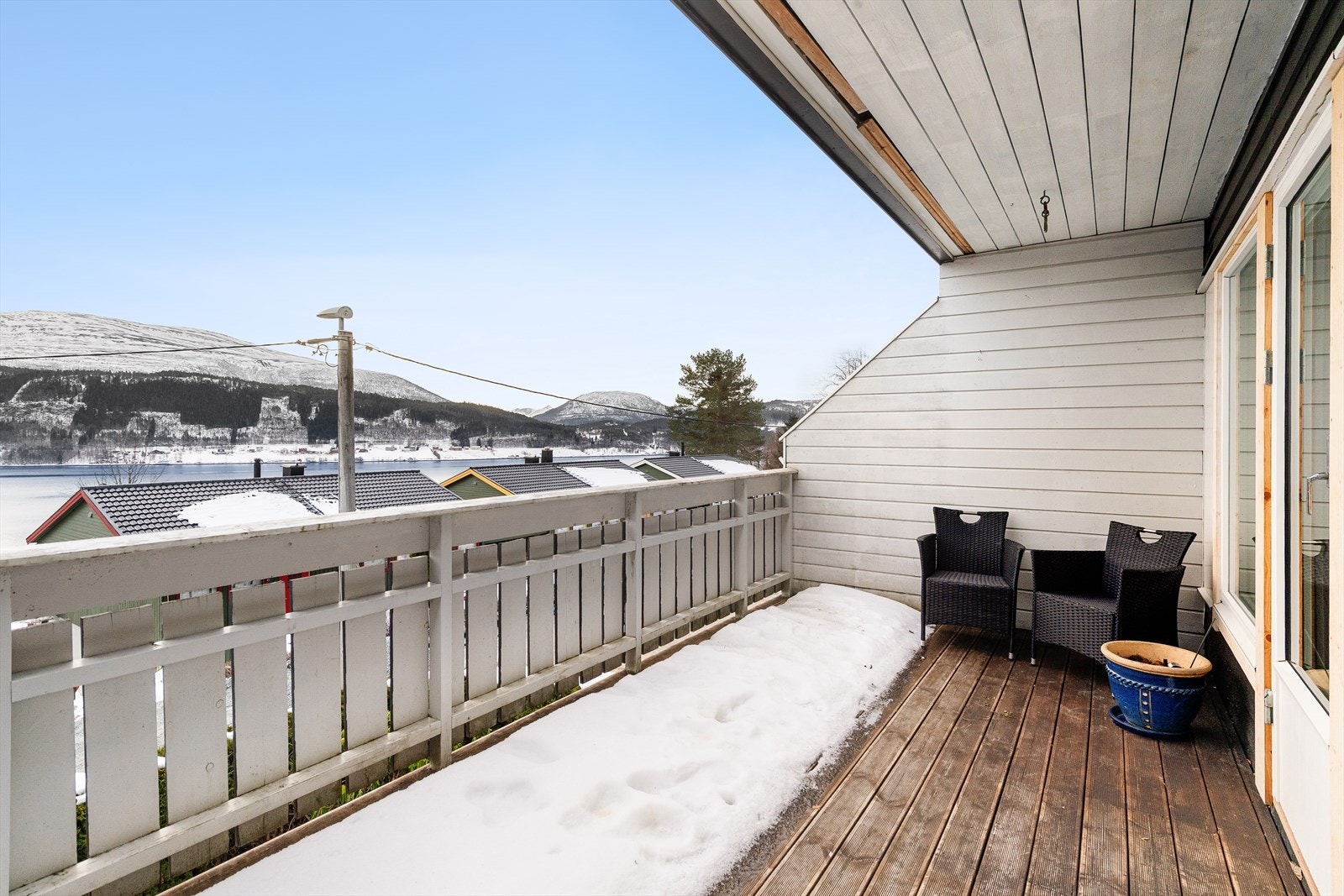 Utsikt fra veranda Galleribilde