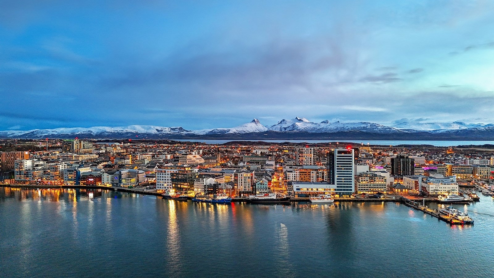 Det er også gangavstand til buss, tog og fly - samt flotte turmuligheter. Galleribilde