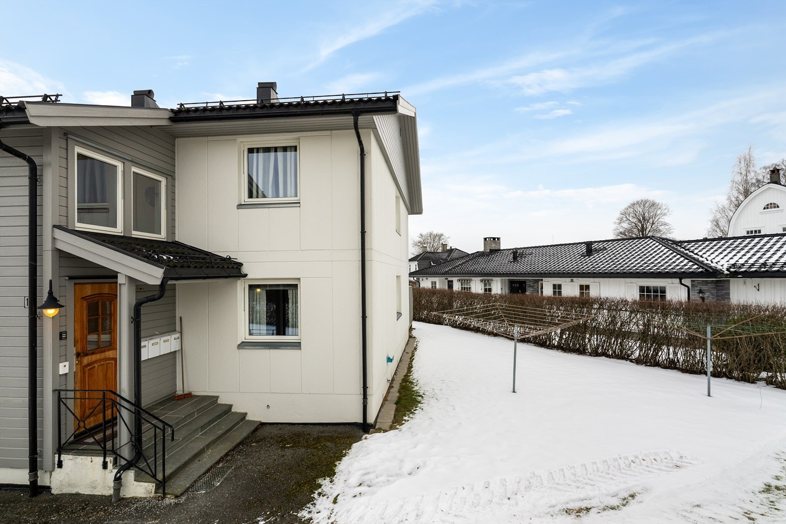 Borettslaget Gartnerløkka ligger sentralt til i et rolig boligområde på Søndre Falkum. Galleribilde