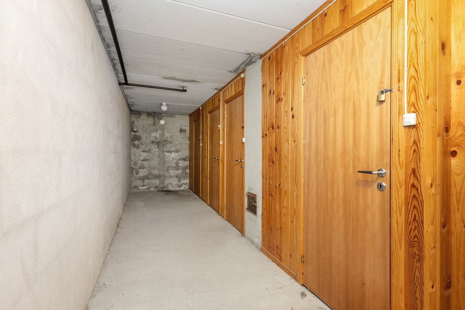 Det disponeres en bod i kjeller på 6 m2. Galleribilde