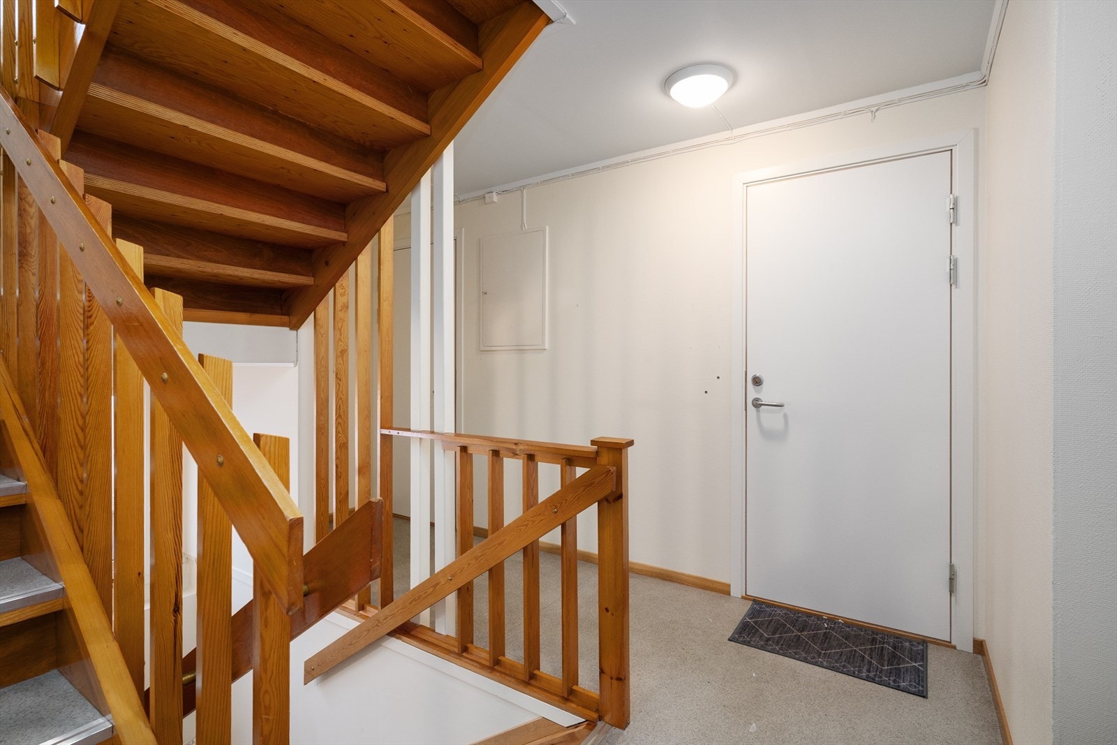 8-mannsboligen har felles trappehus med adkomst til boligene. Galleribilde