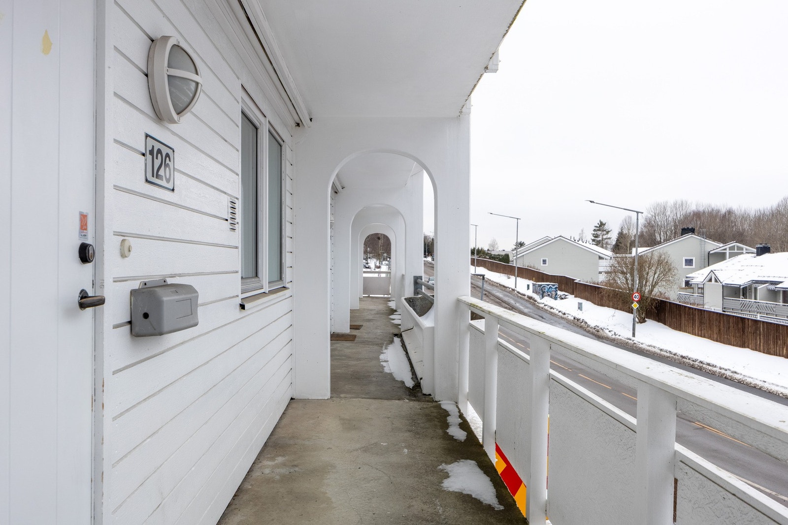 Leiligheten har tilhørende egen garasjeplass. Galleribilde