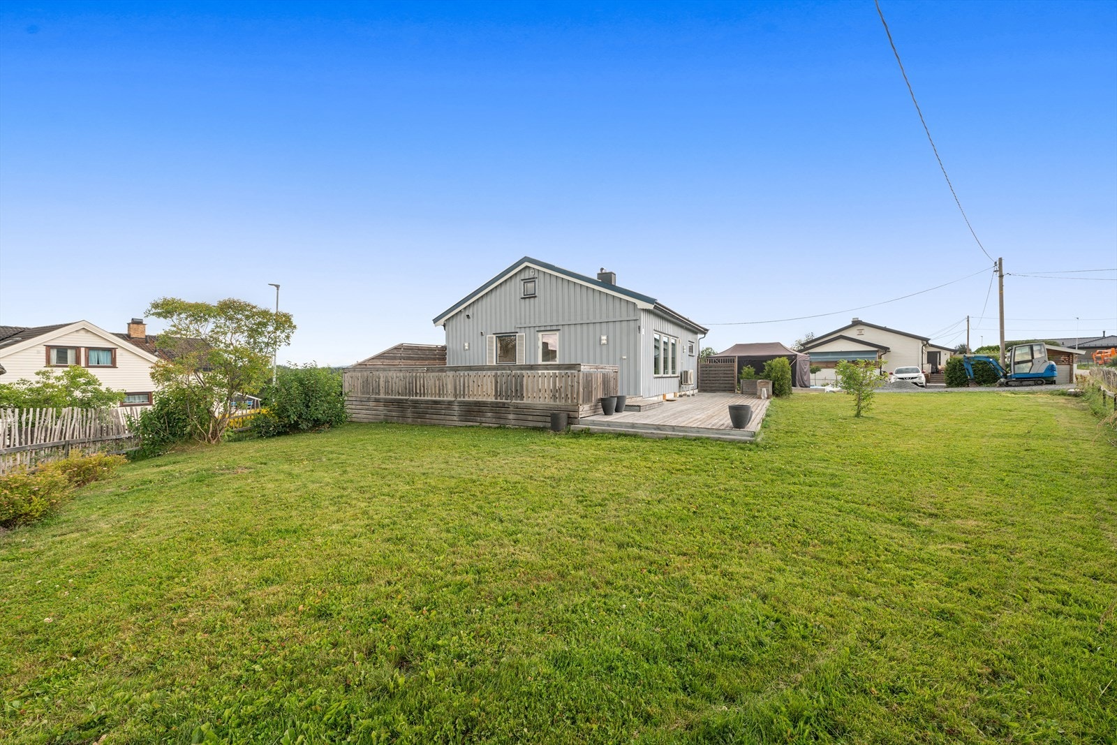 Stor hage til glede for hele familien. Galleribilde