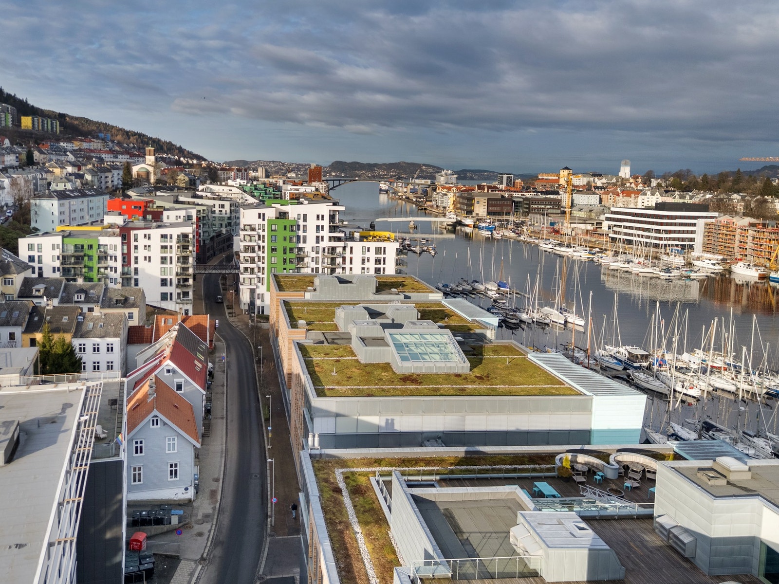 Det er kort avstand til Bergen sentrum, noe som gir enkel tilgang til alle fasiliteter byen har å tilby Galleribilde