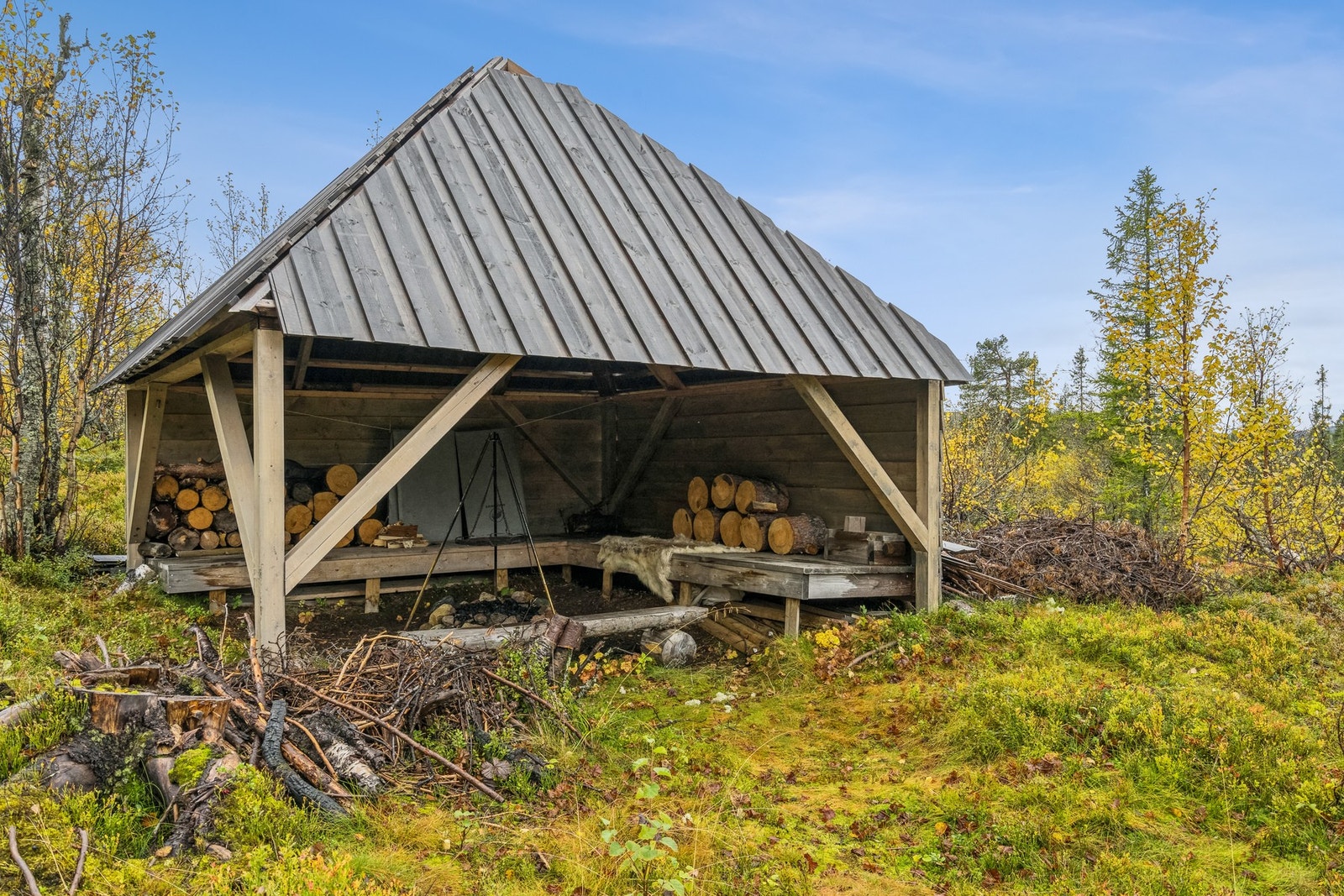 Grillhytte for koselige stunder i all slags vær. Galleribilde