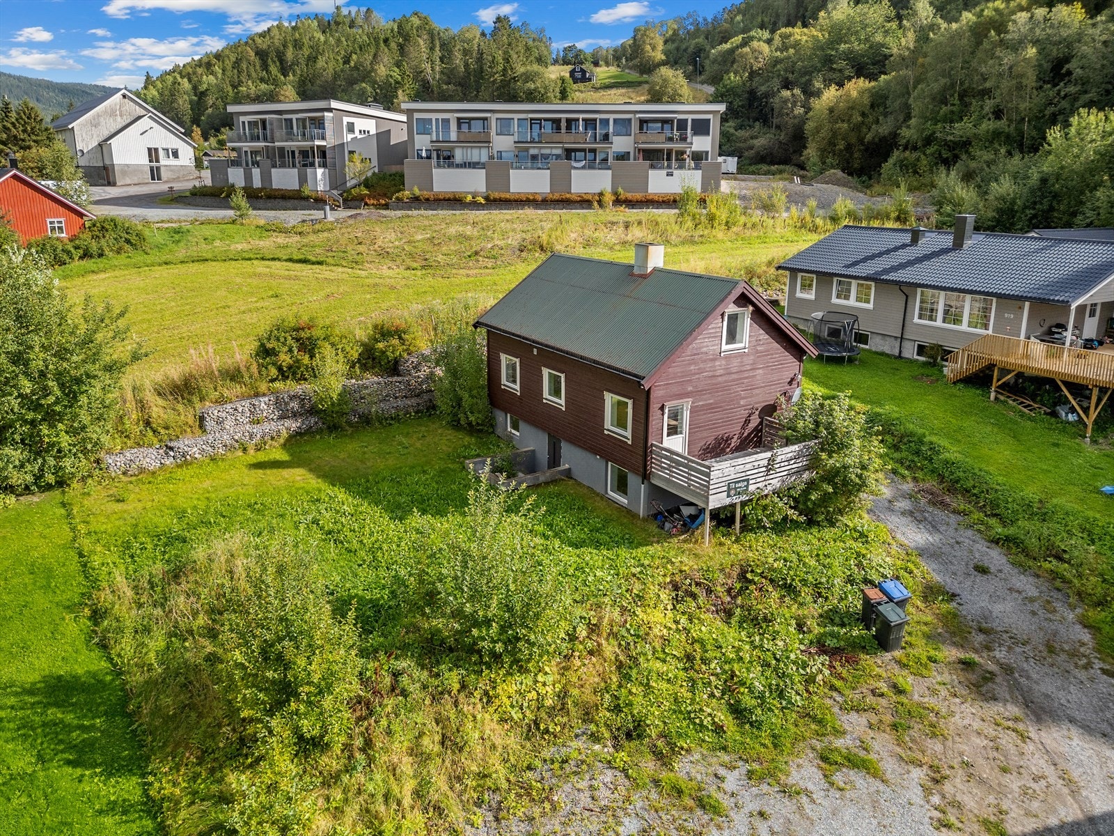 Velkommen til Namsosvegen 941 - en enebolig på 131 m² med oppussingsbehov. Galleribilde