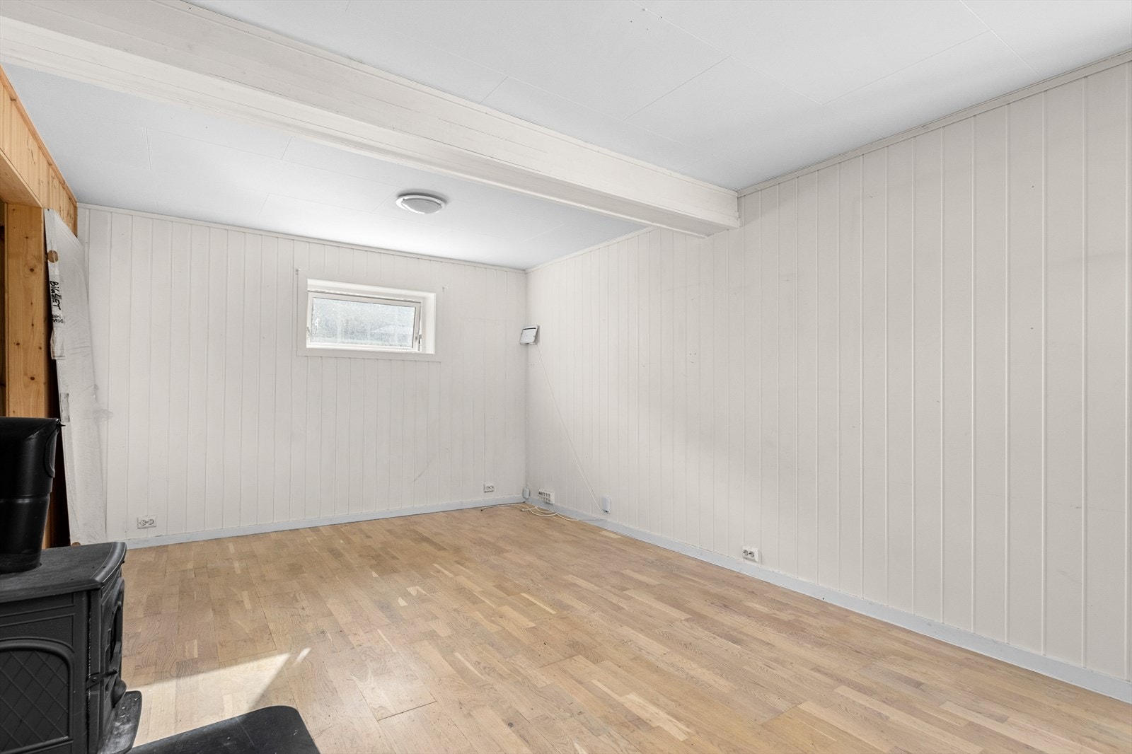 Boligen måler totalt 131 m² fordelt på tre plan. Galleribilde