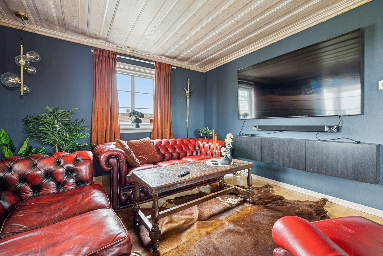 Stue i 1. etasje Galleribilde