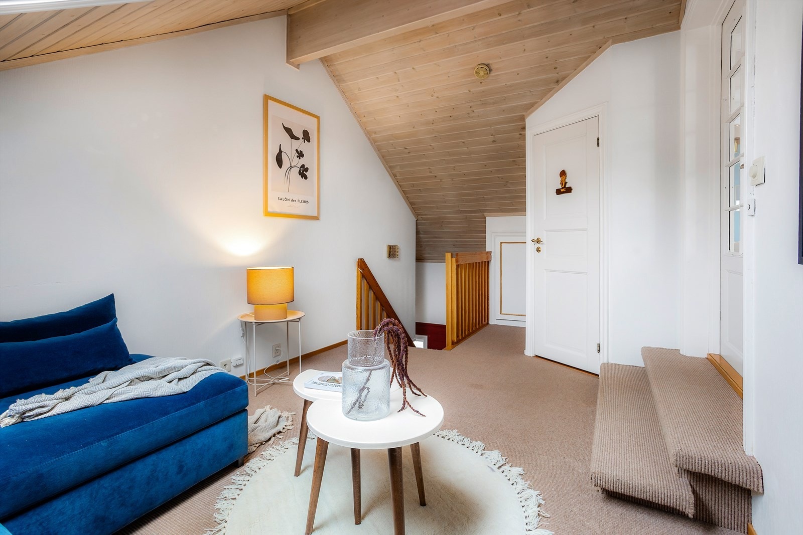 Fra inngangen kommer man opp i en hyggelig forstue Galleribilde