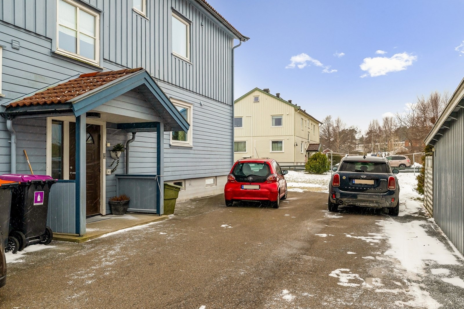 Felles gårdsplass for borettslaget. Galleribilde