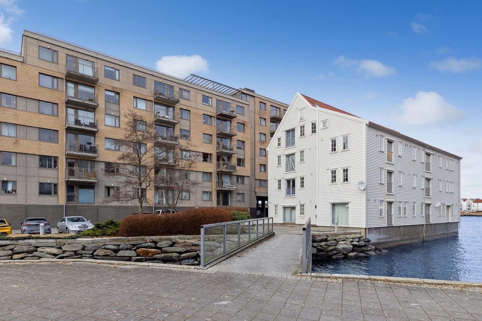 DNB Eiendom V/Simen Rossebø Fosen har gleden av å presentere Verven 38 - En flott og lettstelt leilighet med tilhørende hybel i østre del av Stavanger. Galleribilde