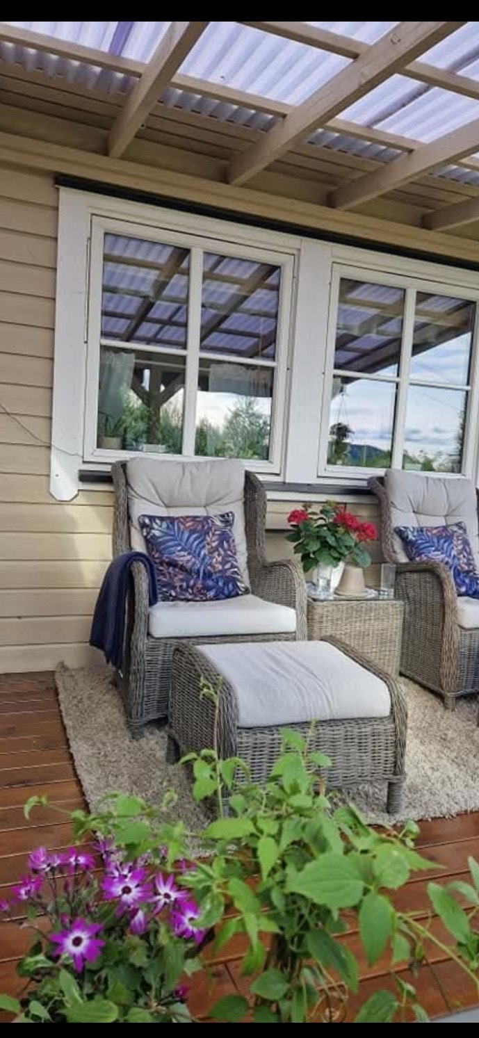 De daglige innkjøpene gjøres enkelt på Rema 1000, kun ni minutters gange fra døren. Galleribilde