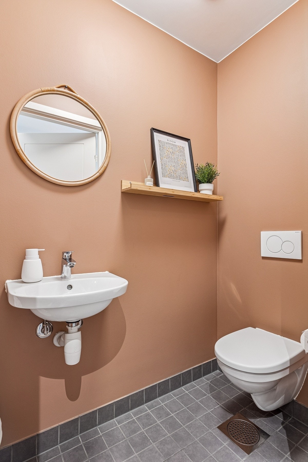 Toalettrom i 1. etasje. Galleribilde