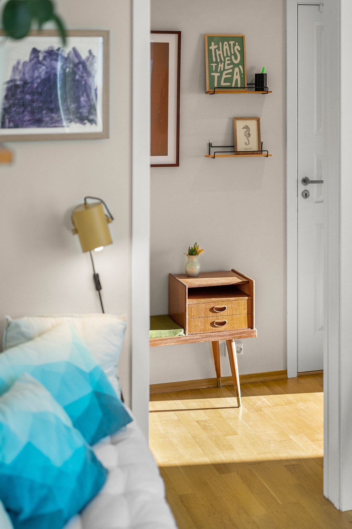 Flotte detaljer fra gang/stue. Galleribilde