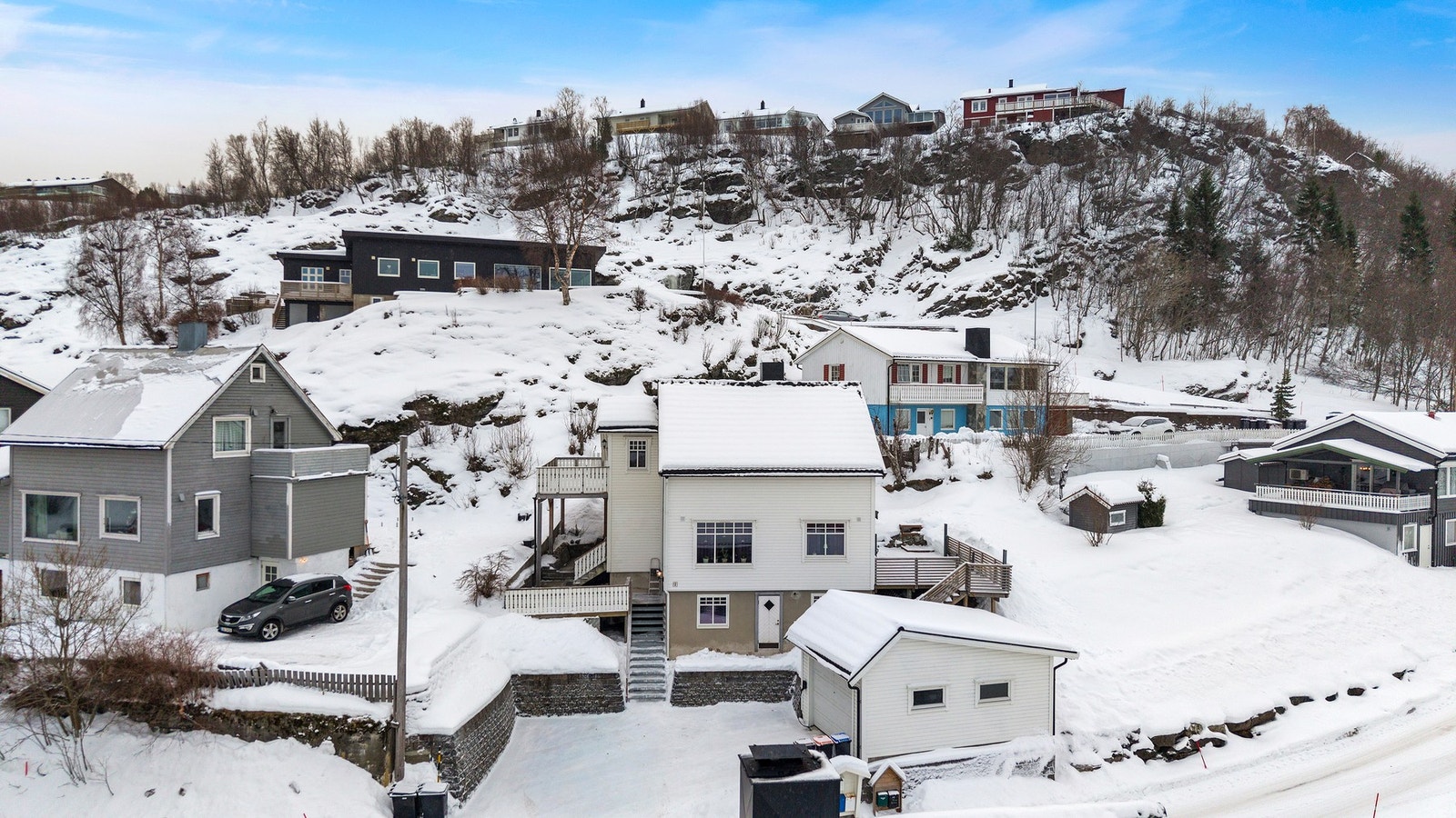 Avdelingsleder/Eiendomsmegler Øyvind Guldhaugen presenterer Bergveien 12! Galleribilde