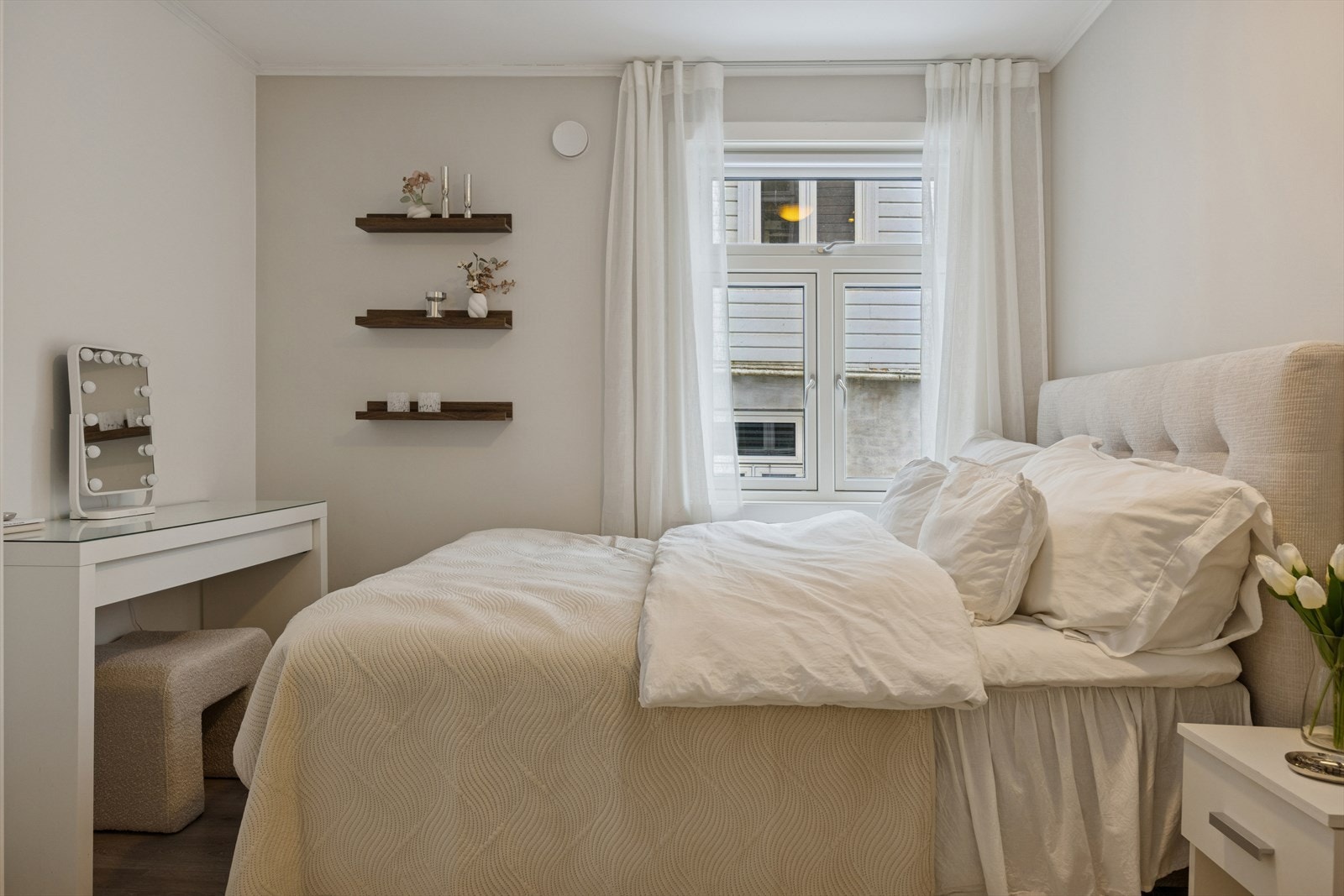 God plass til ønsket møblement. Galleribilde