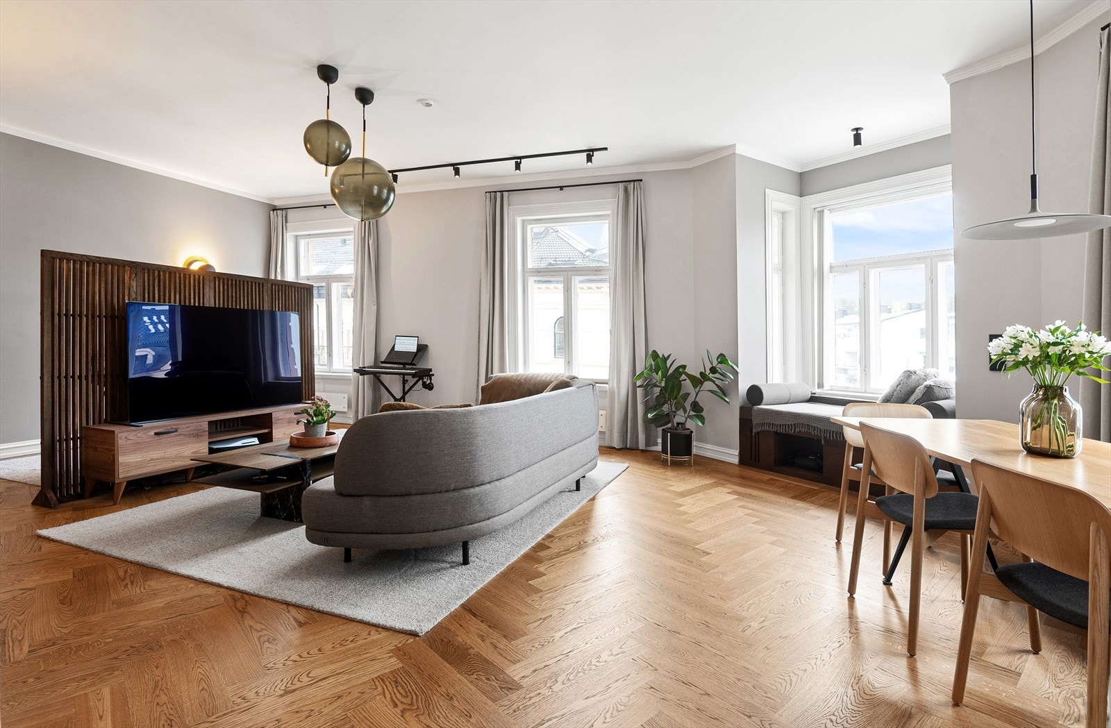 Eksklusiv og nyoppusset hjørneleilighet beliggende flott til på Skillebekk/Frogner. Galleribilde