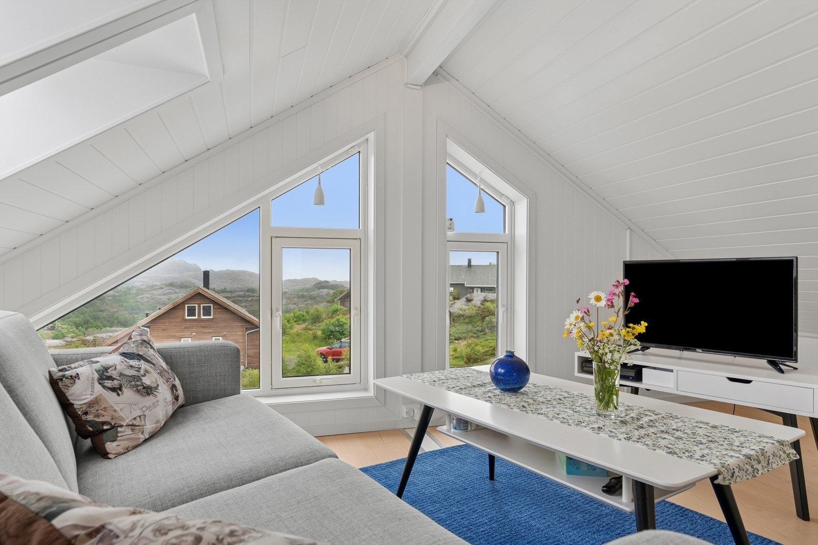 Her er det plass til sittemøbler og mulighet for en hyggelig krok til lesing, lek eller fredelige stunder. Galleribilde