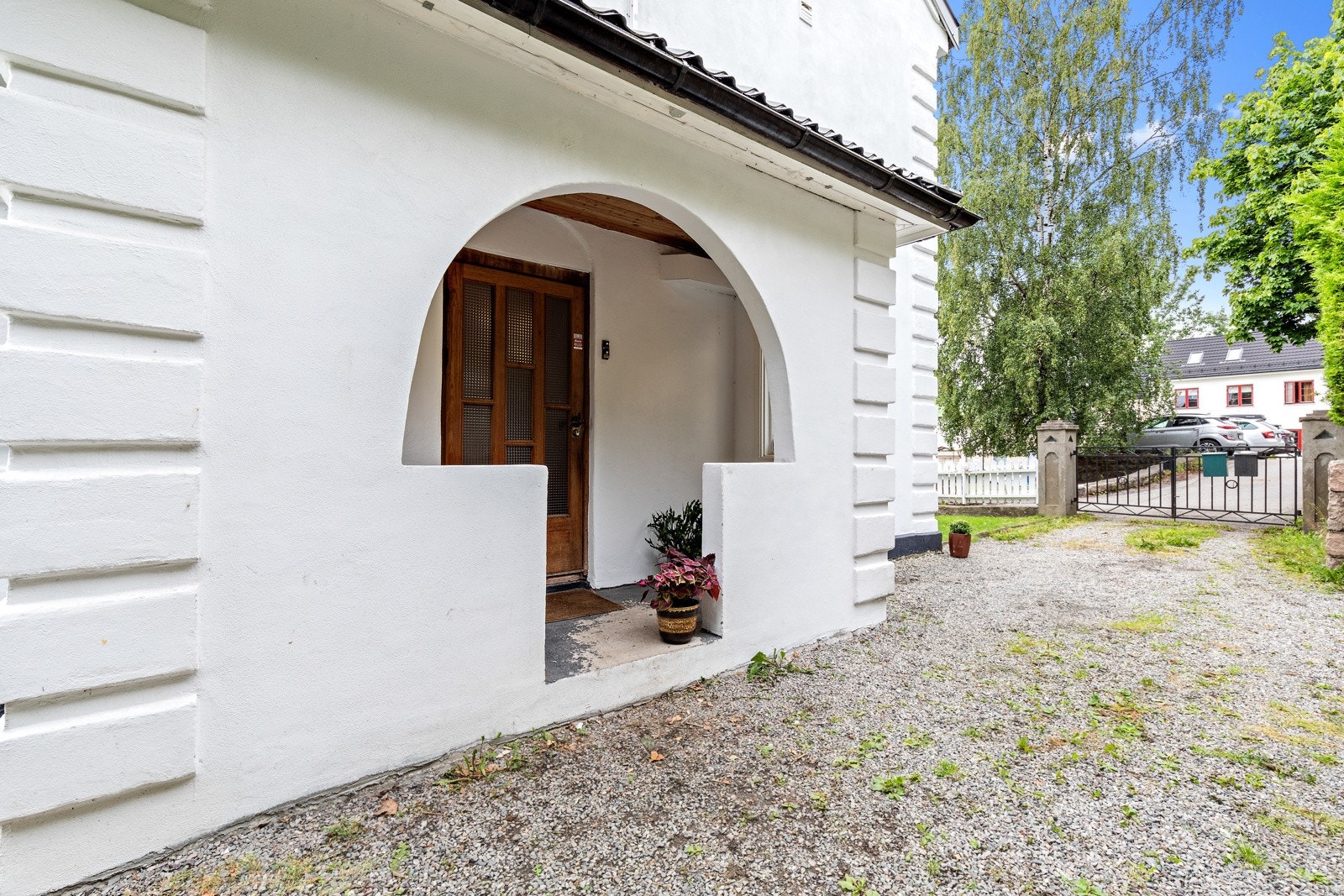 Vakre, originale detaljer ved inngangspartiet Galleribilde