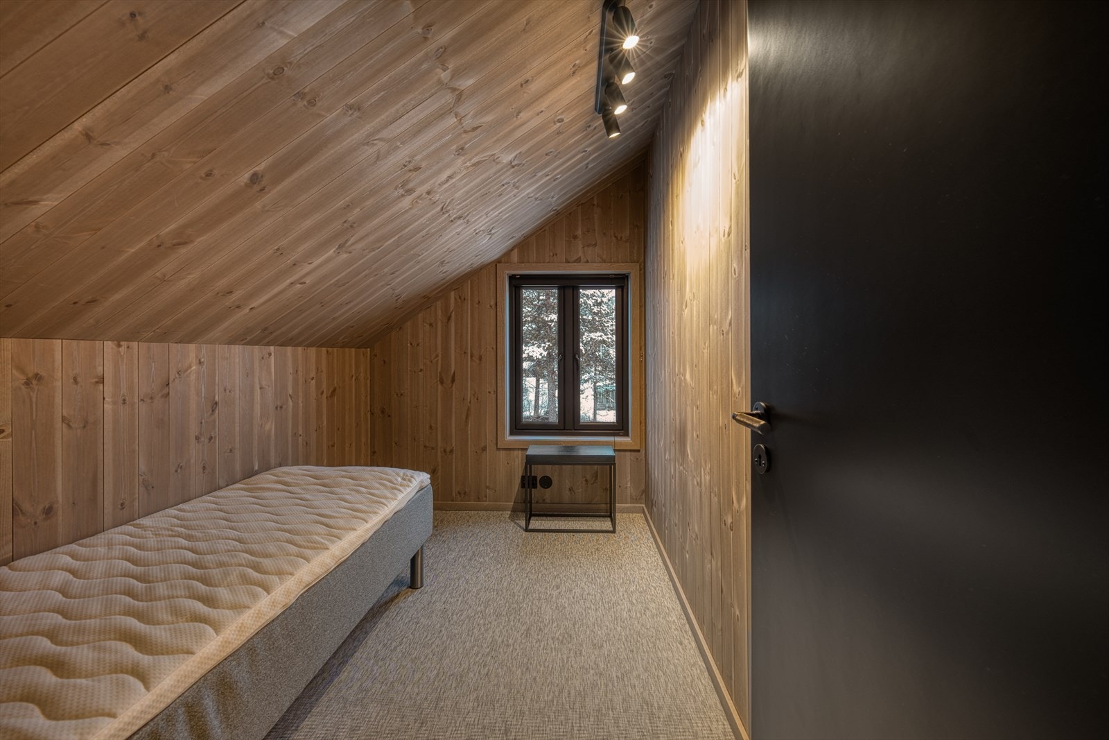 312924_DSC08490_HDR.jpg Galleribilde