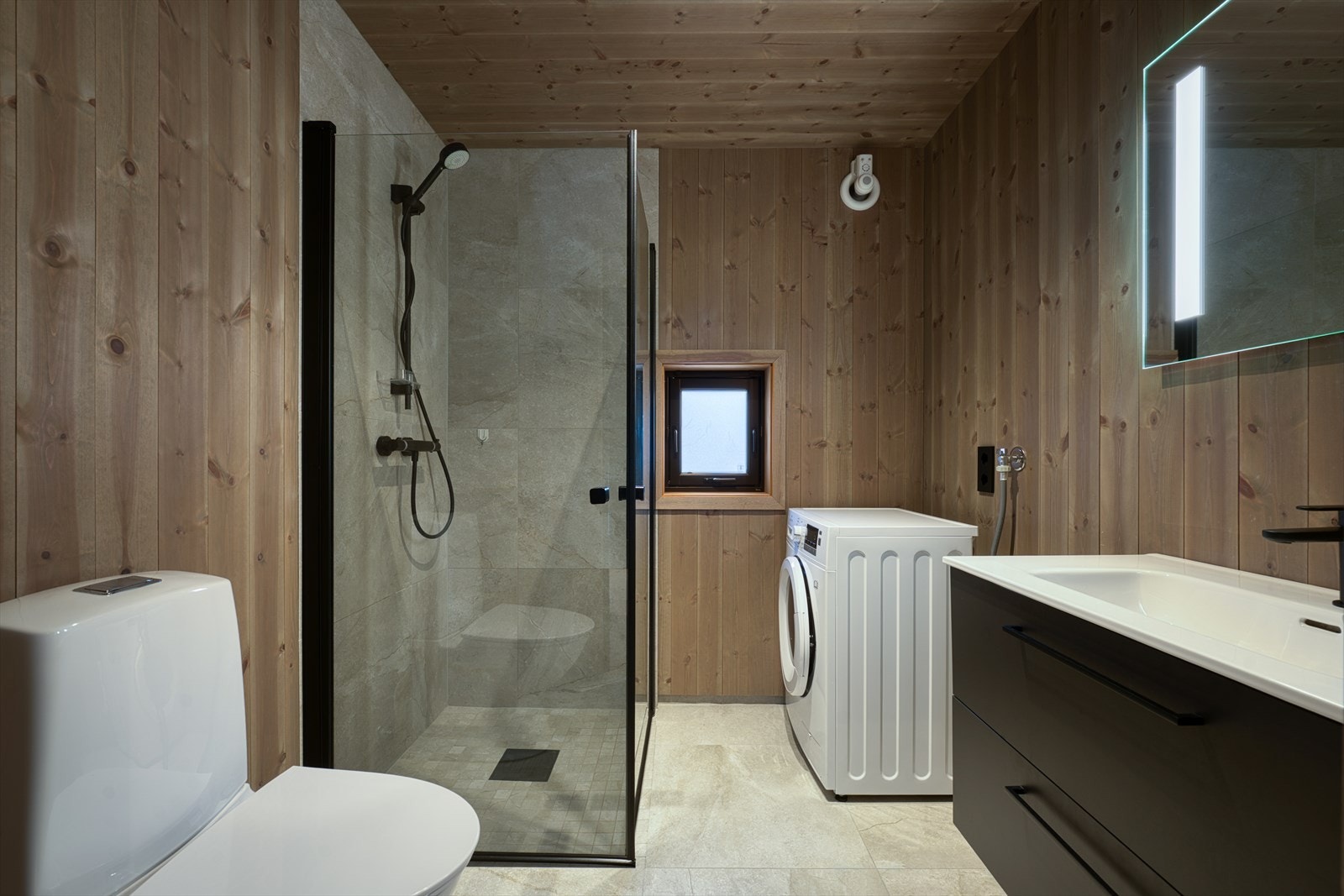 312924_DSC08361_HDR.jpg Galleribilde