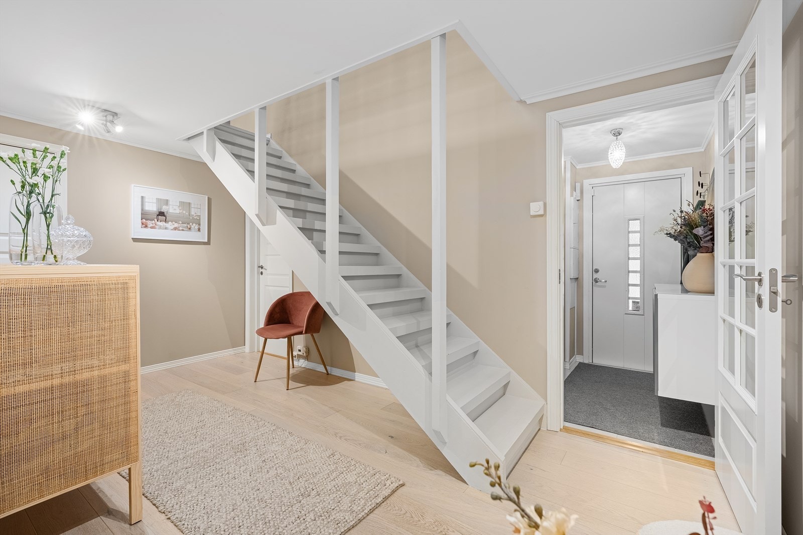 Trapp/gang 1. etg Galleribilde