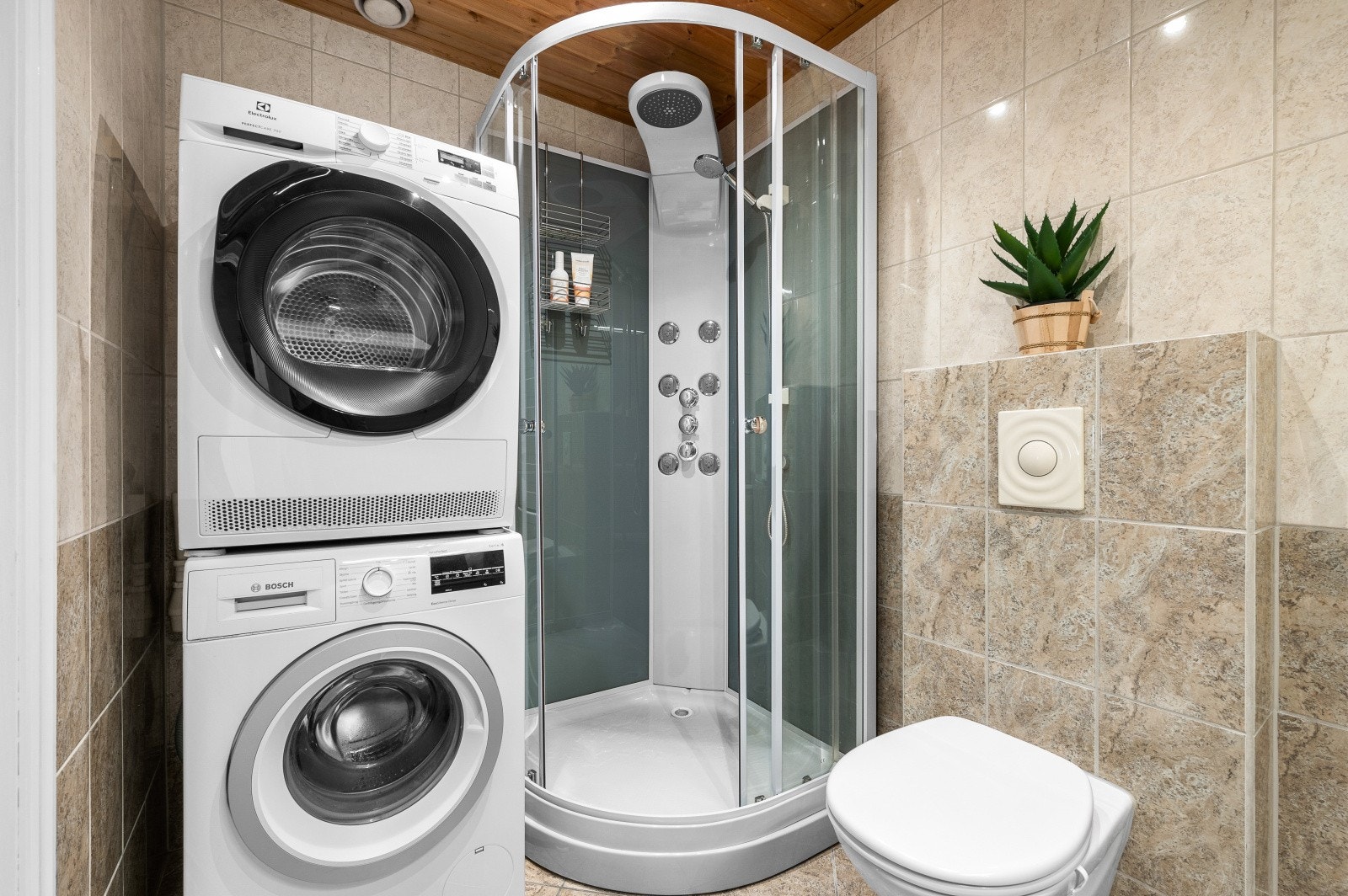 Baderommet er målt til 4.5 m². Galleribilde