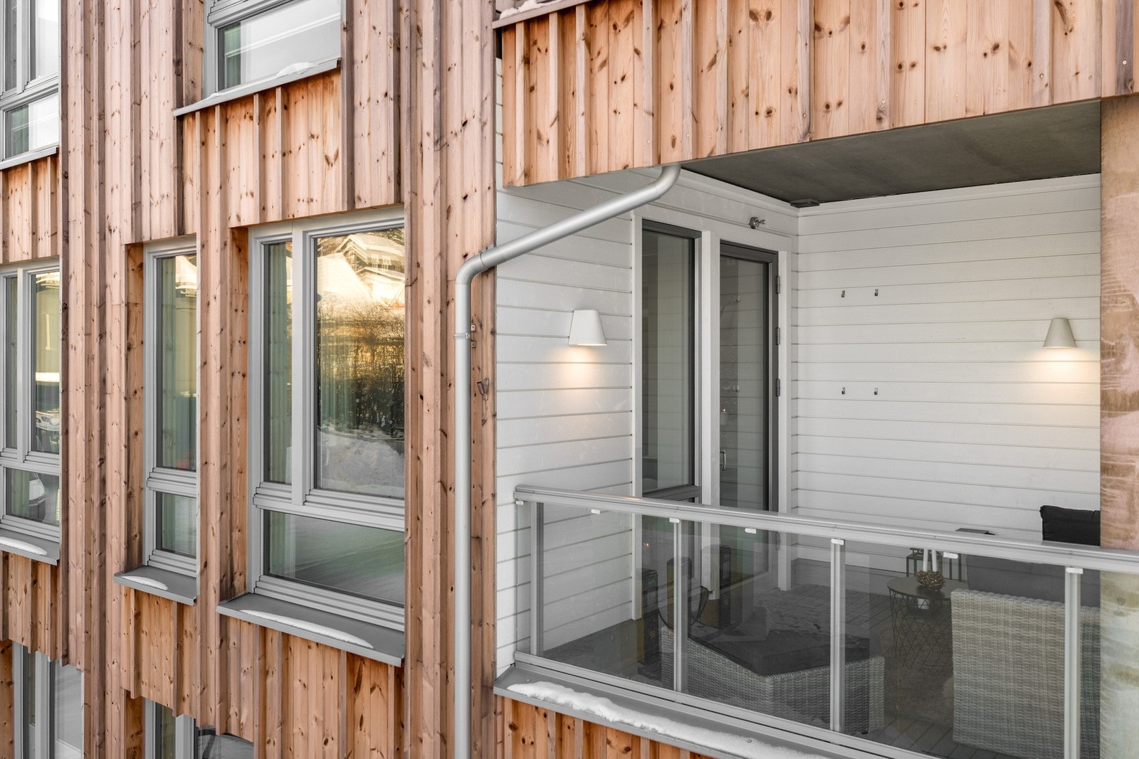 Her er det god plass til utemøbler og er et hyggelig sted for morgenkaffen eller rolige kvelder. Galleribilde