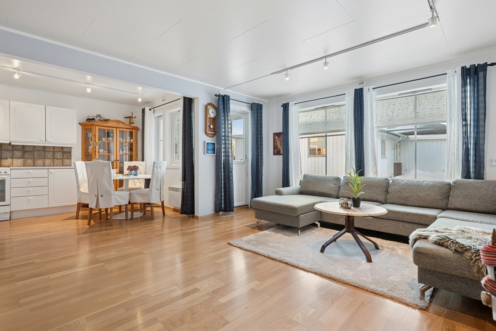 Christian Strandheim Jørgensen v/ DNB Eiendom har gleden av å presentere Per Helgesens vei 92F! Galleribilde