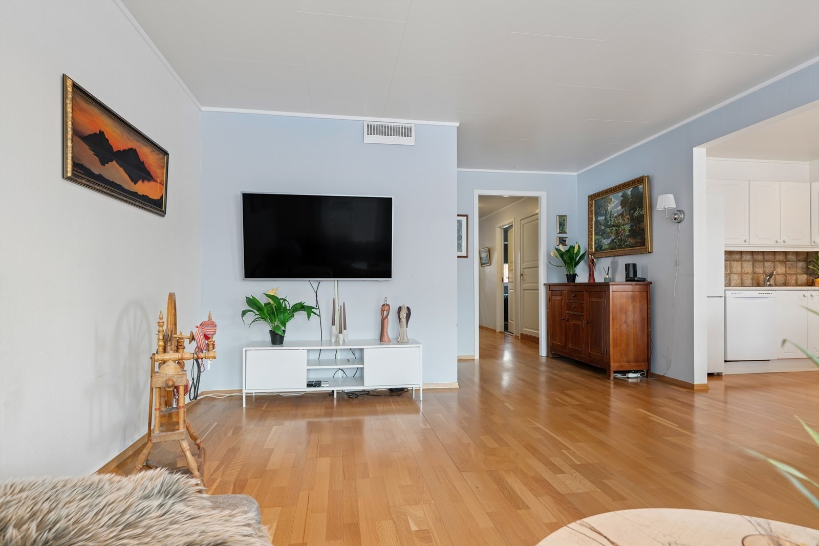 Det er etablert varmepumpe i stuen. Galleribilde