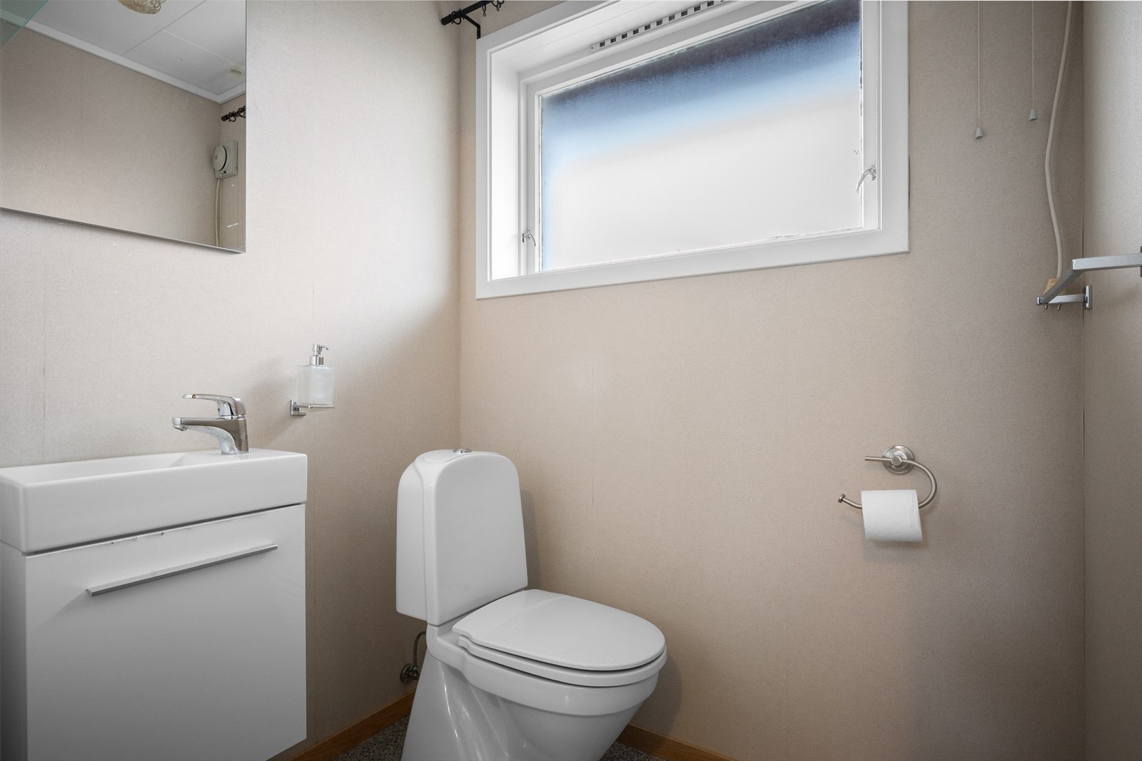 Kjeller - Gjestetoalett Galleribilde