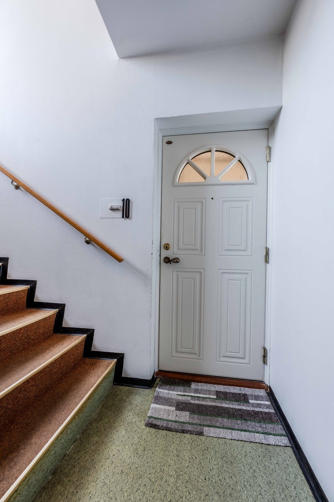 Inngang felles trappegang Galleribilde